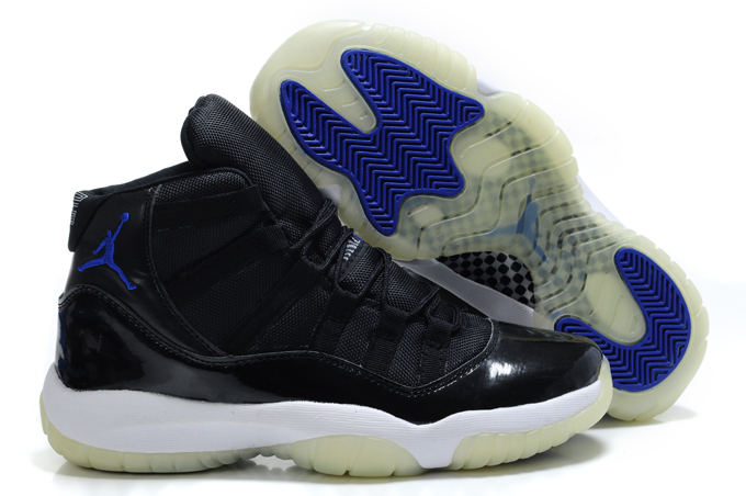 Air Jordan 11 Midnight Black White Blue