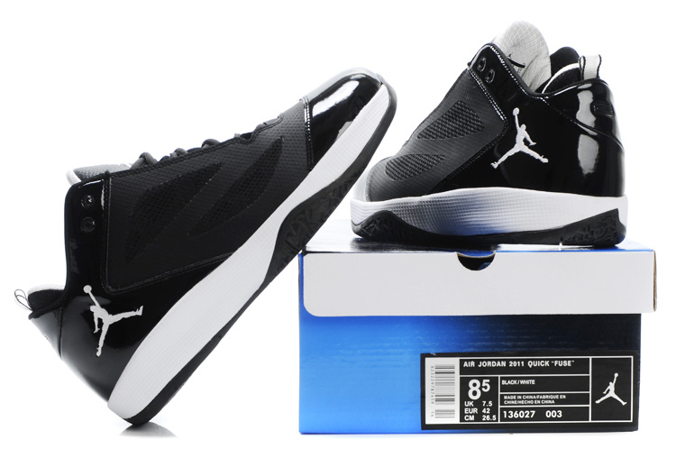 Air Jordan Quick Fuse Shoes Black White Logo - Click Image to Close