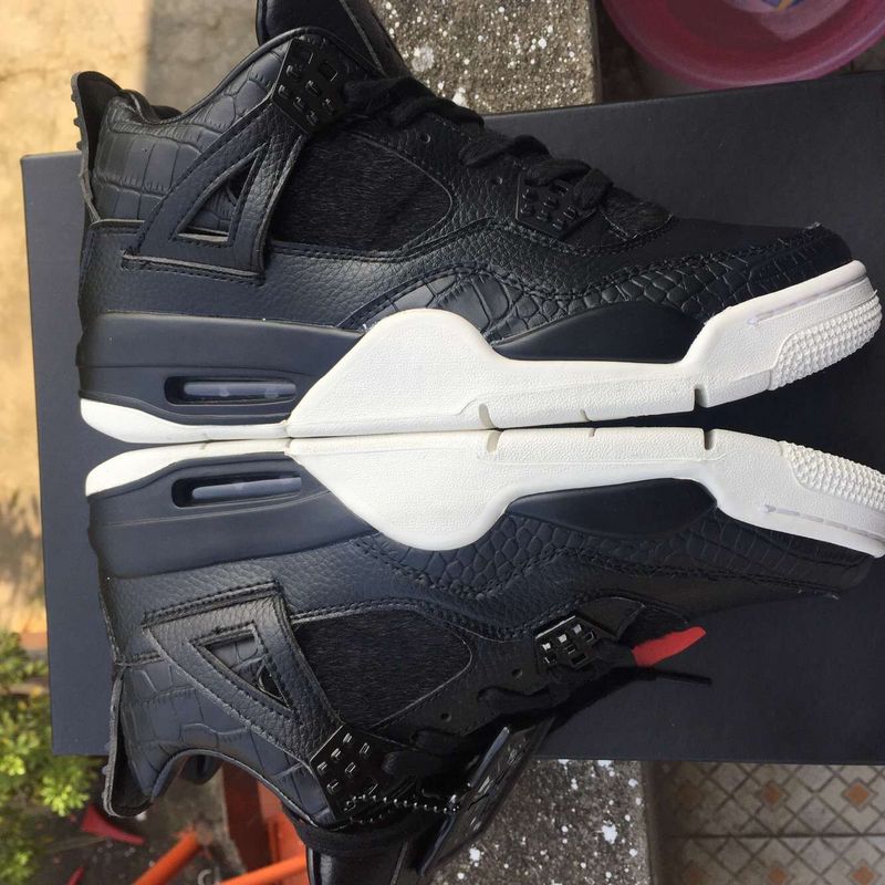 2016 Jordan 4 Black White