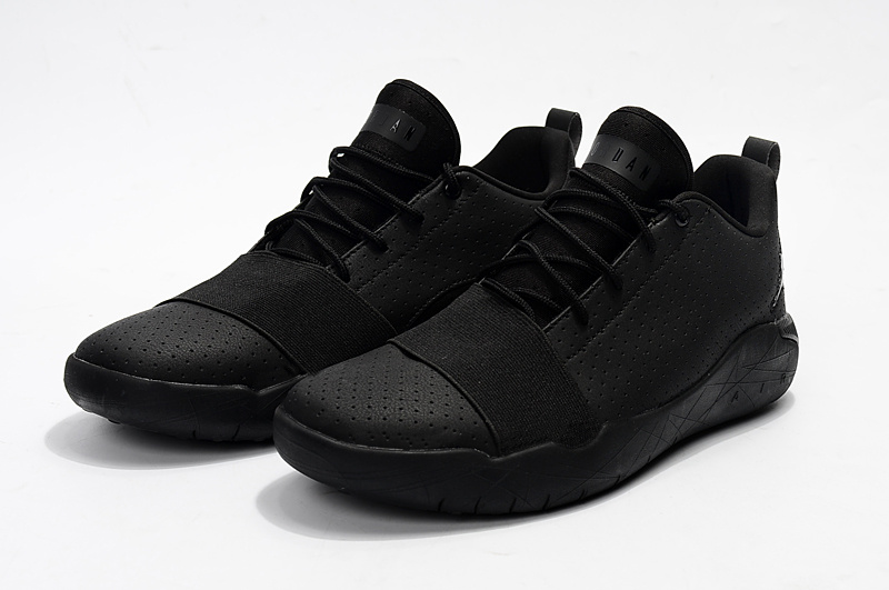 2017 Jordan Breakthrough All Black Basketball Shoes