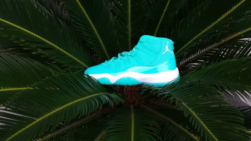 2015 Lover Air Jordan 11 Retro Green White Shoes