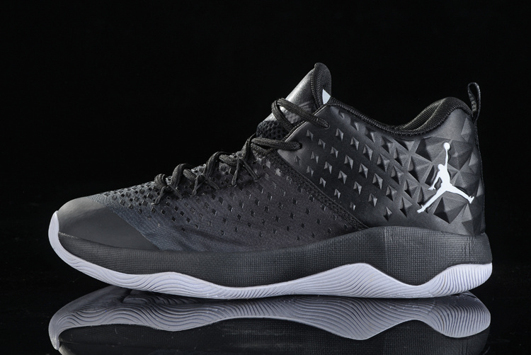 Nike Jordan Extra Fly Black White Basketball Basketball Shoes