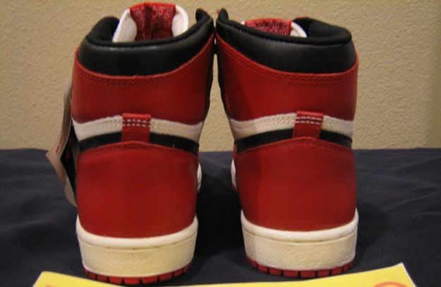 Authentic Air Jordan 1 Original 1985 White Black Red White Shoes